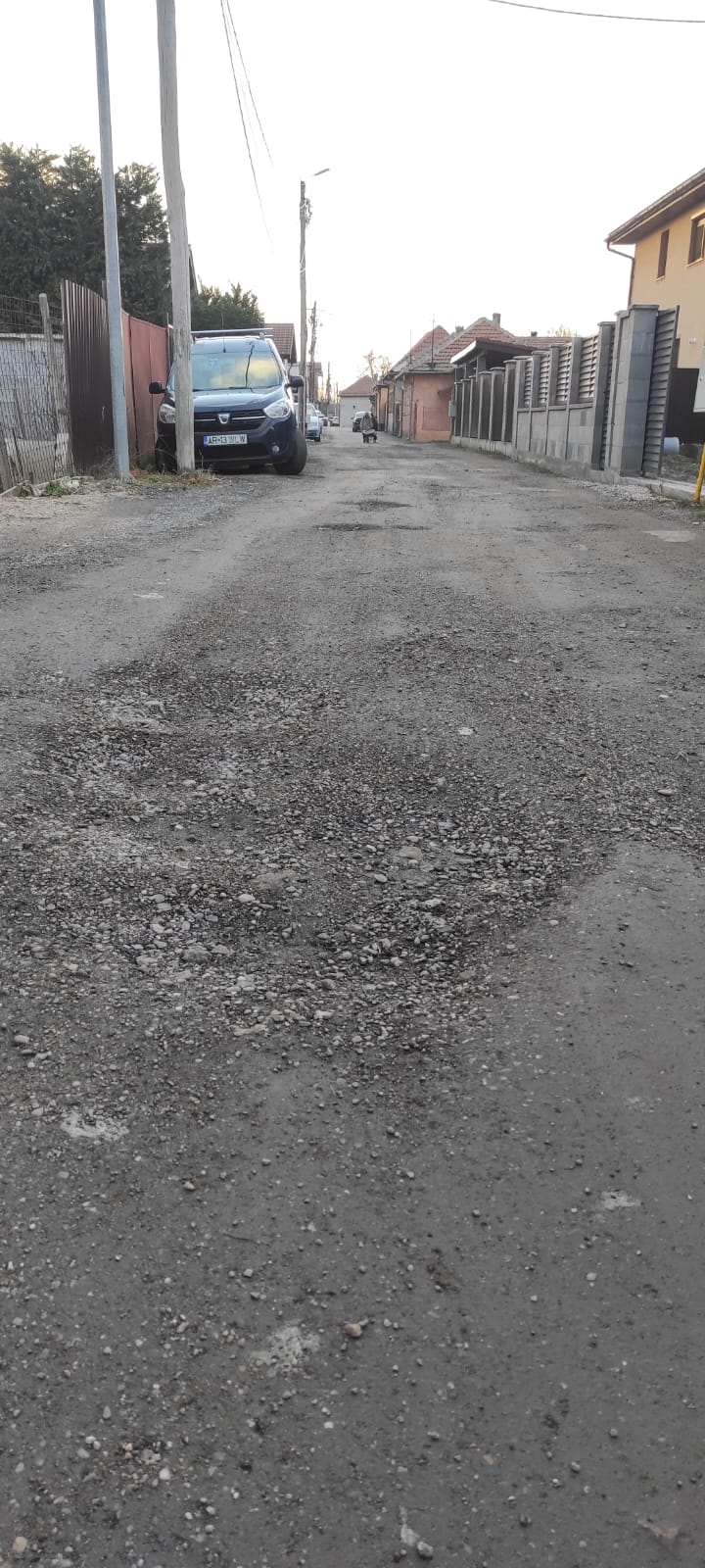 FOTO | Noi promisiuni de asfaltare pentru strada Podgoriei