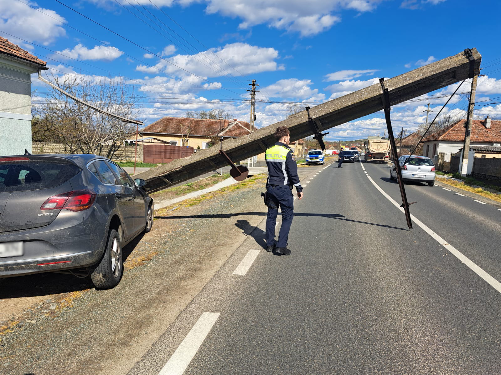 WhatsApp Image 2024-03-28 at 4.14.45 PM (4)