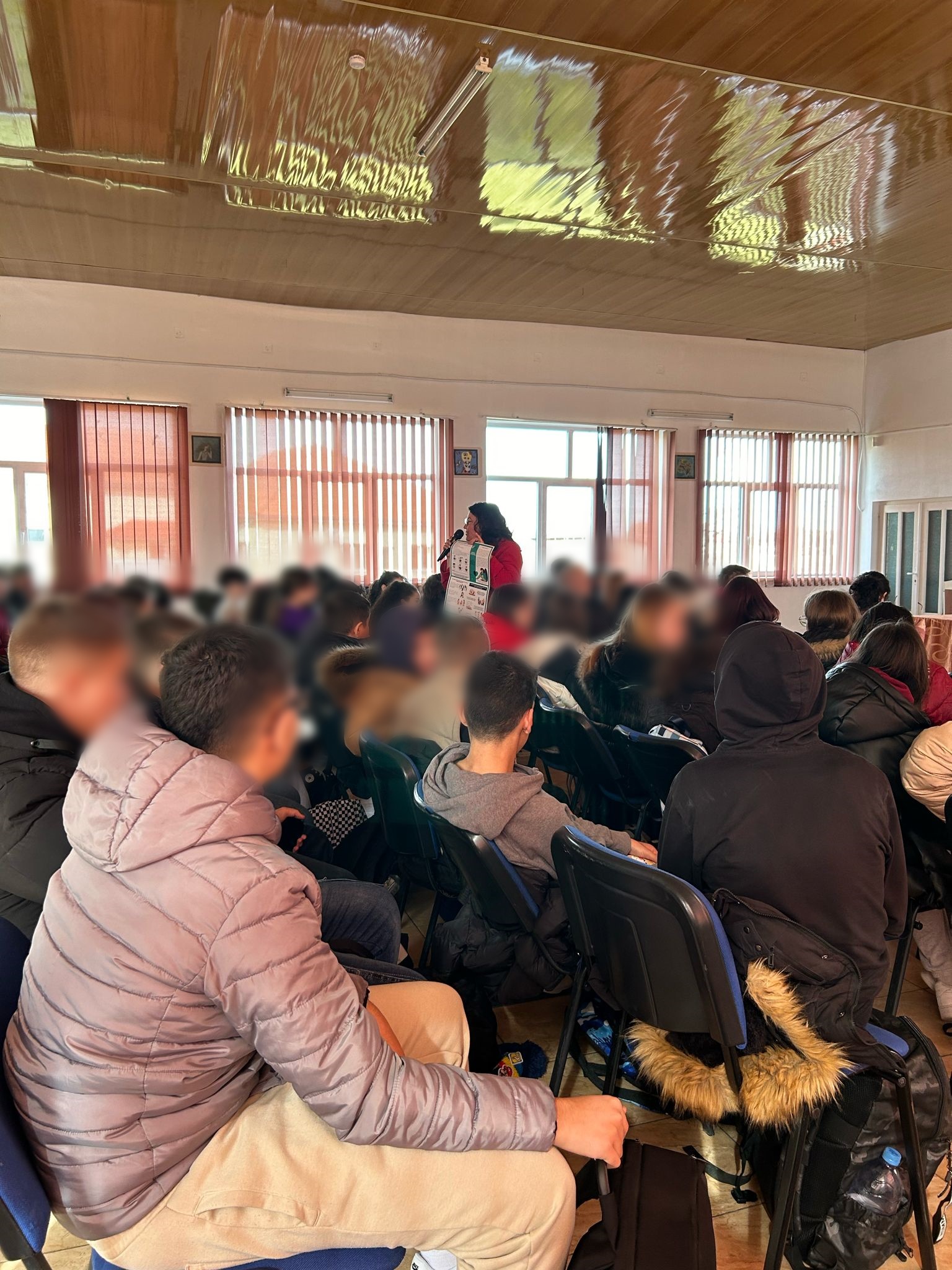 00f6042e-273c-4611-b106-3e9ee563f67c