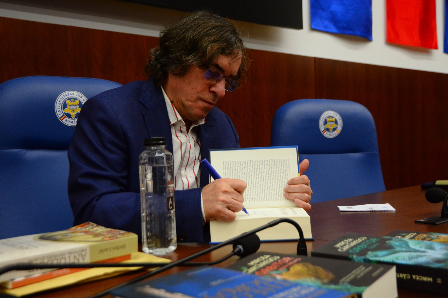 9424357CartaresculaOradea34