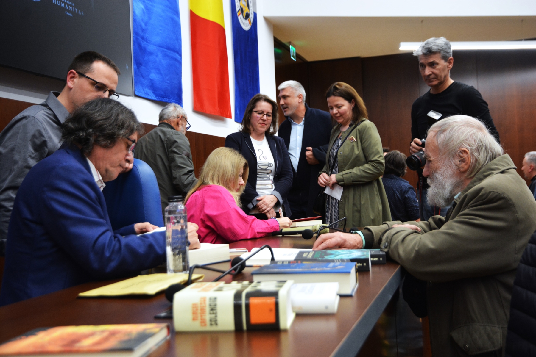 9424342CartaresculaOradea30