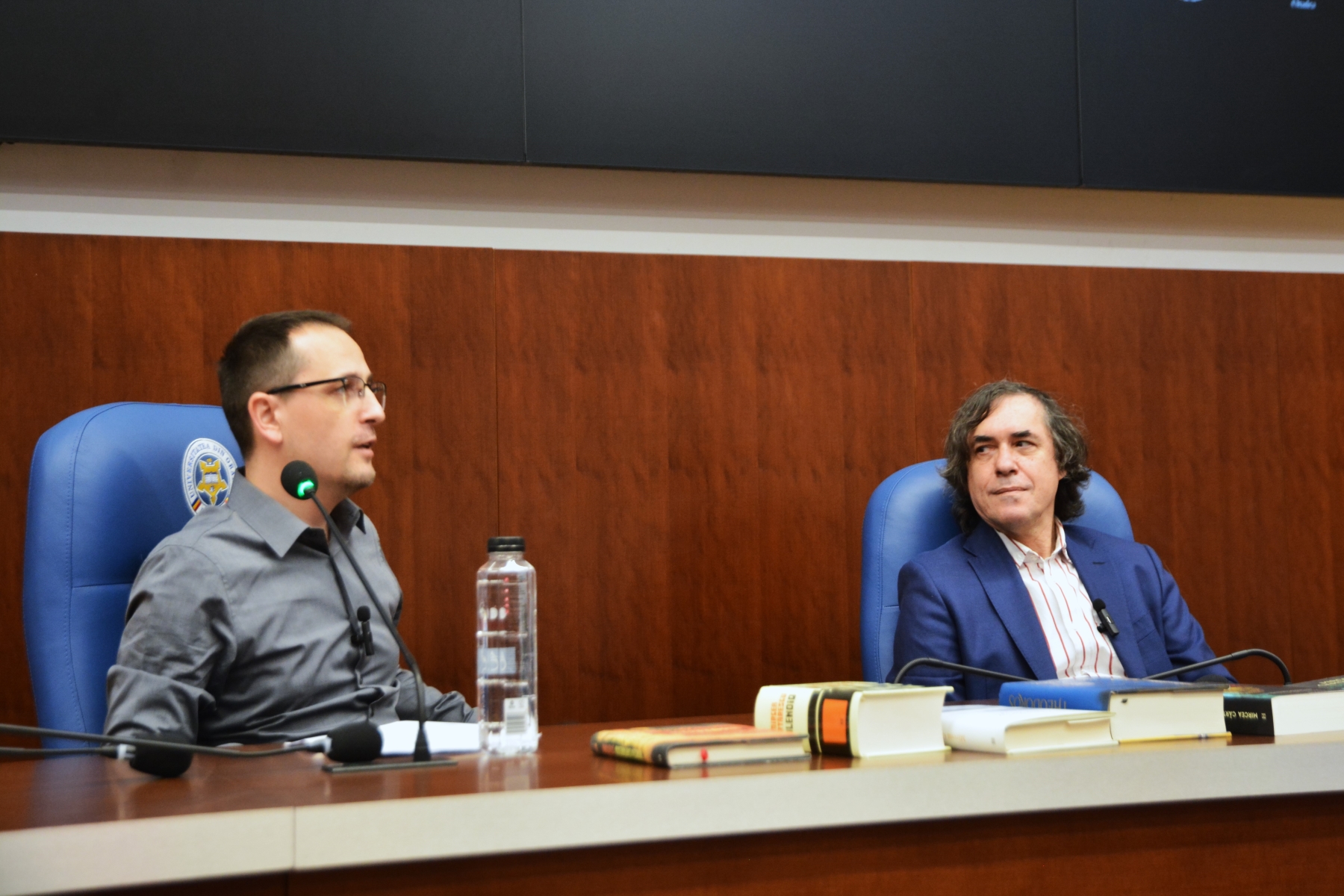 9424291CartaresculaOradea16