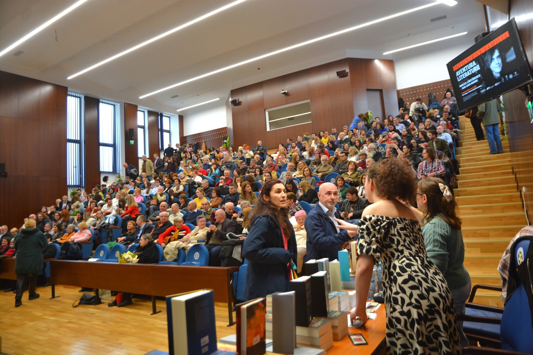 9424288CartaresculaOradea12