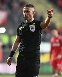 Arbitru fără experiență la Dinamo - UTA