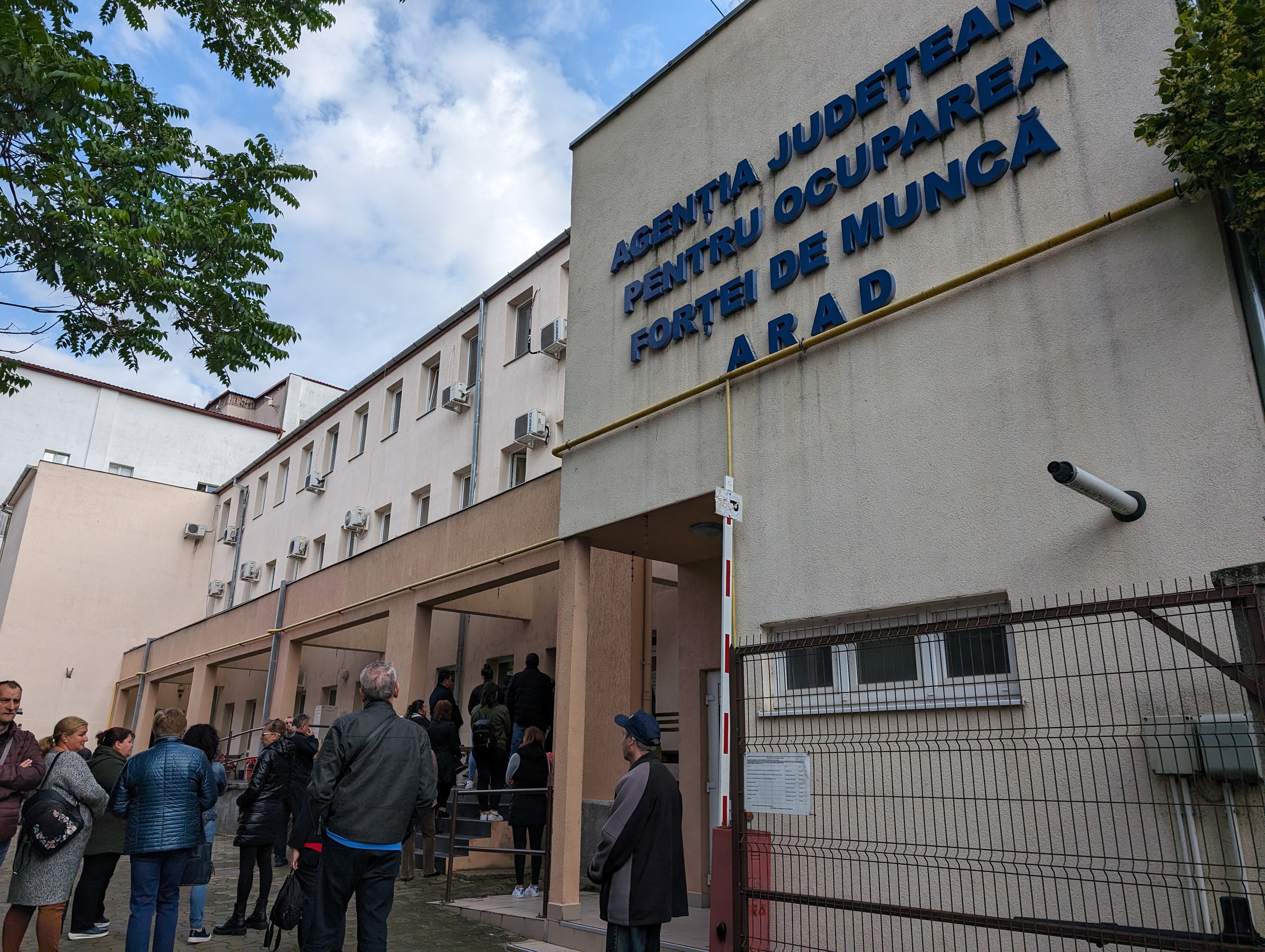 PXL_20240517_060844895