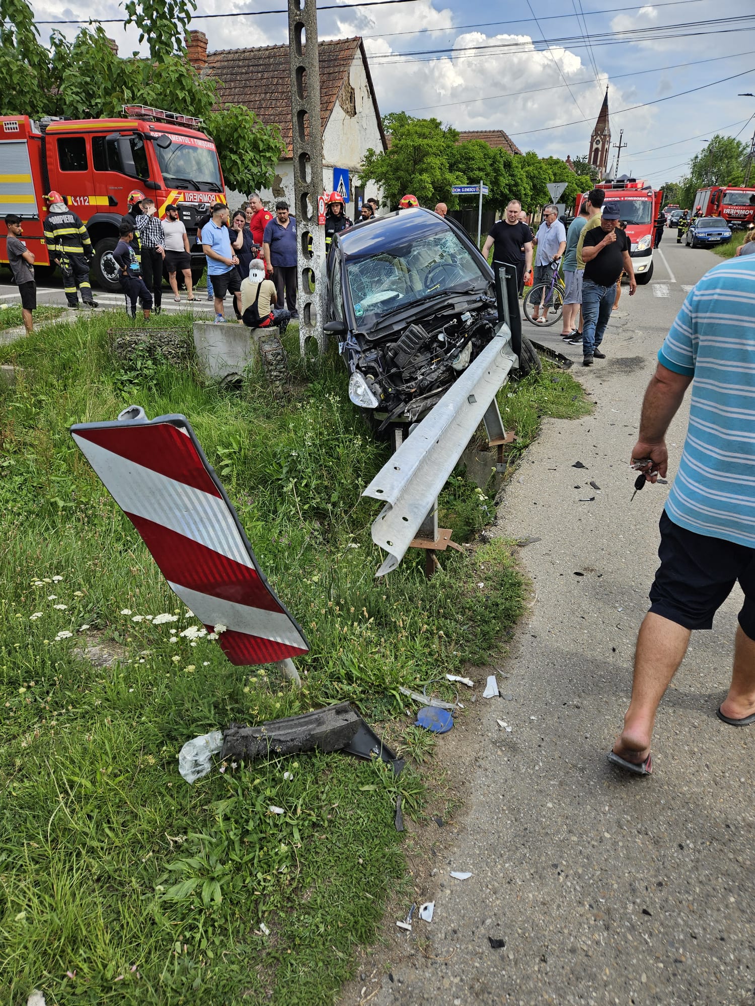 6647625accidentrecaspompieri5