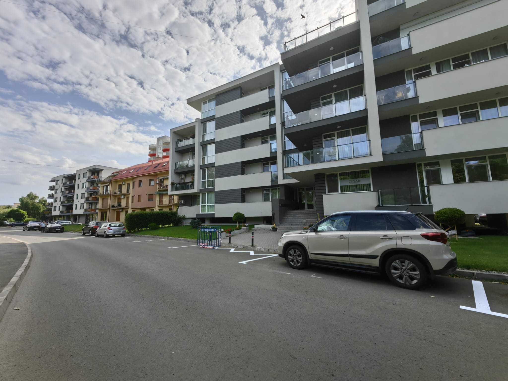 WhatsApp Image 2024-06-27 at 11.40.20 (1)