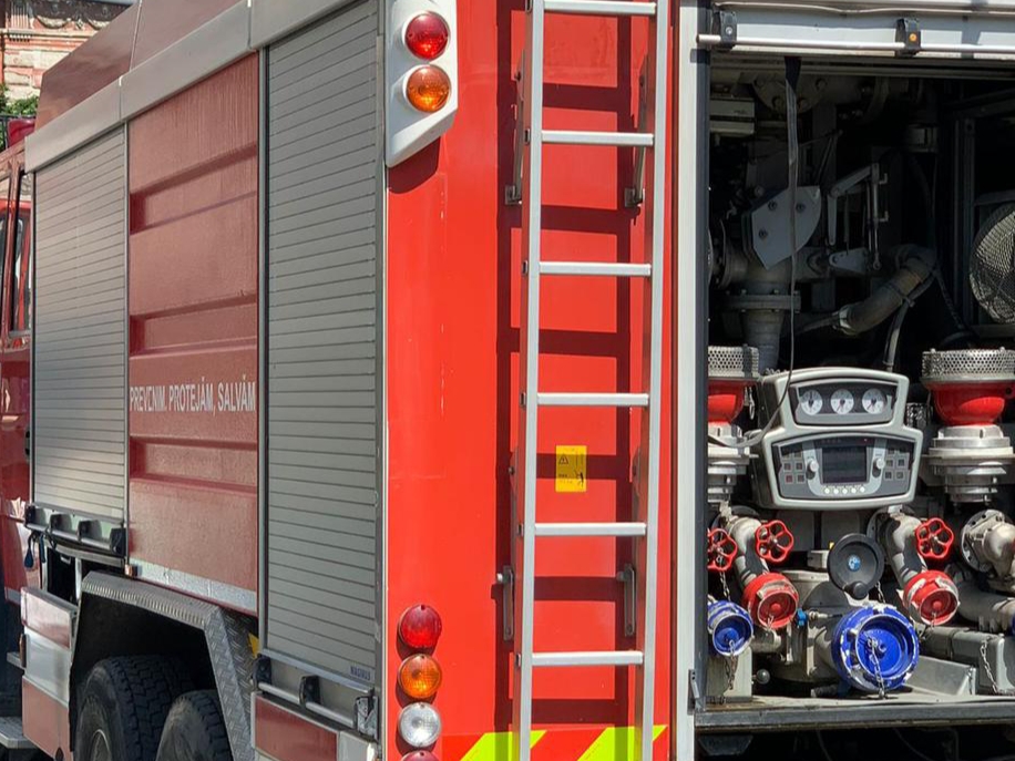 Incendiu la un depozit de cereale din Dorobanți 