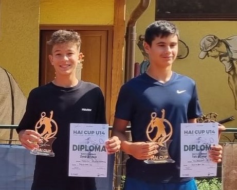 S-a încheiat Cupa HAI la tenis de câmp