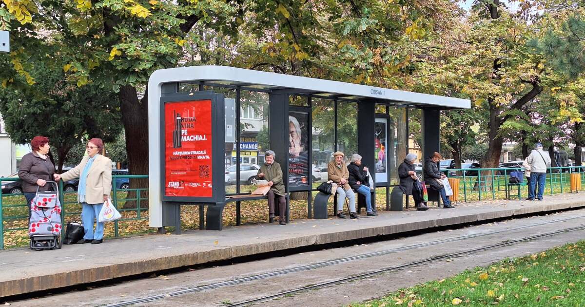 Mergem cu tramvaiul în fiecare vineri pentru un oraș mai verde.