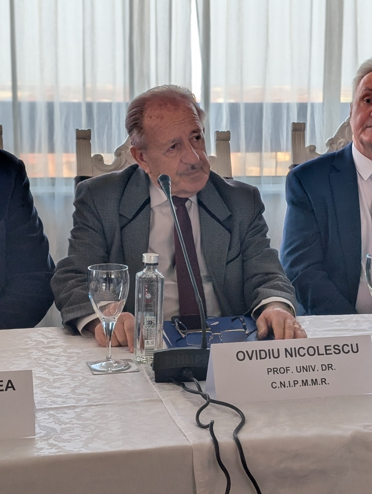 9f966339-5201-473e-b252-523c5b0aa61c