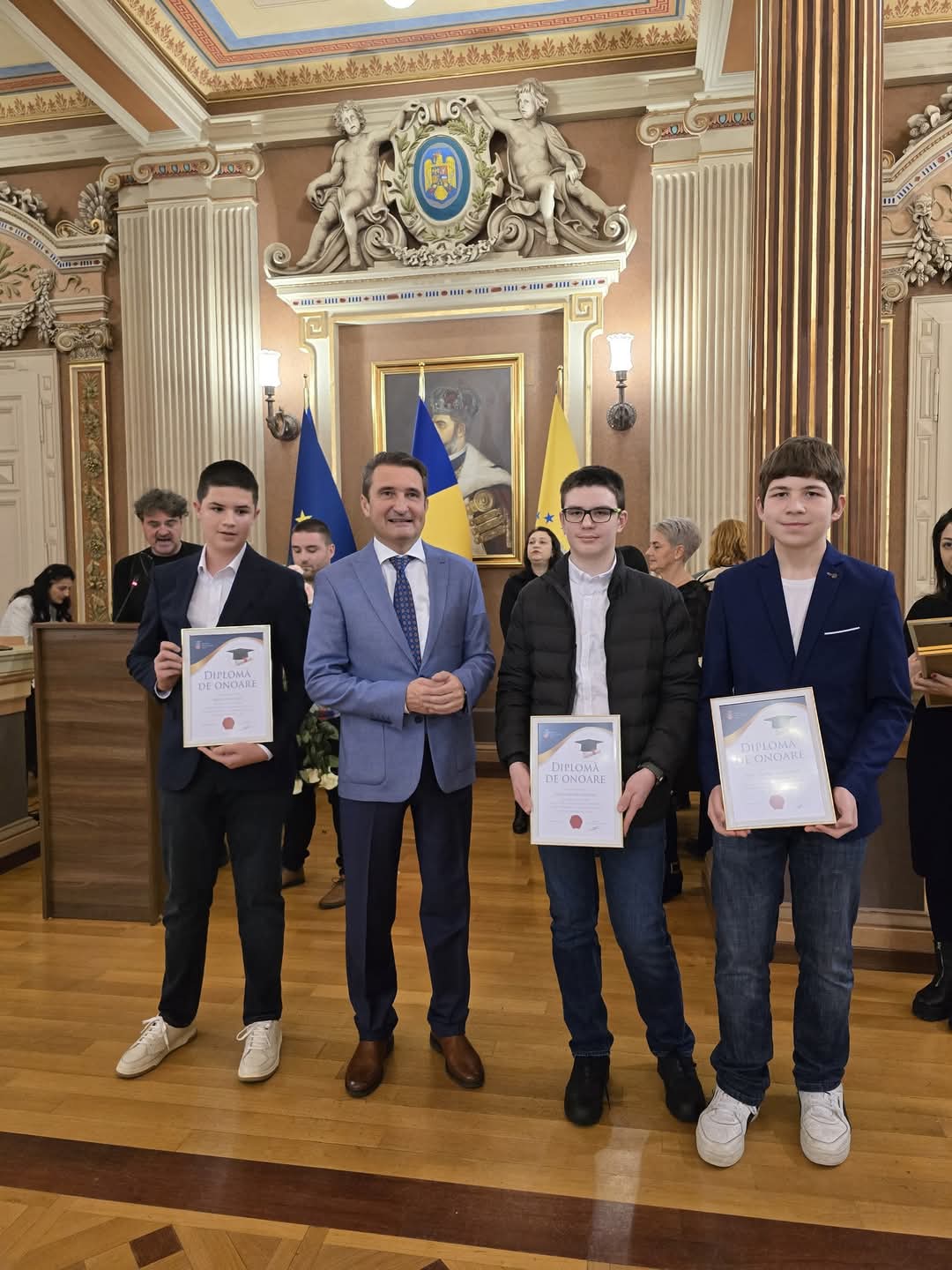 0336e9b7-8cba-48cd-b06e-ff5a377e767e