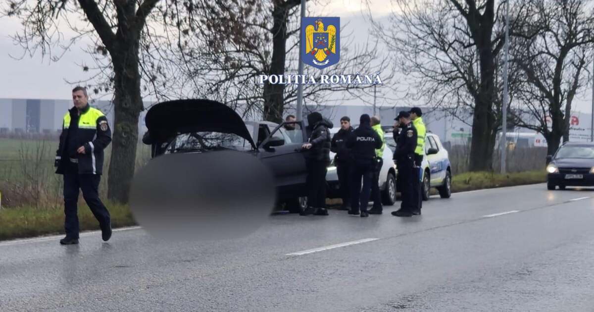 Mașină furată în Italia, găsită în Arad