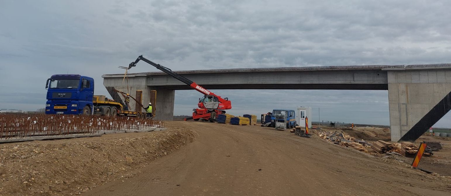 480965772_964239479130946_8008964002808021014_n