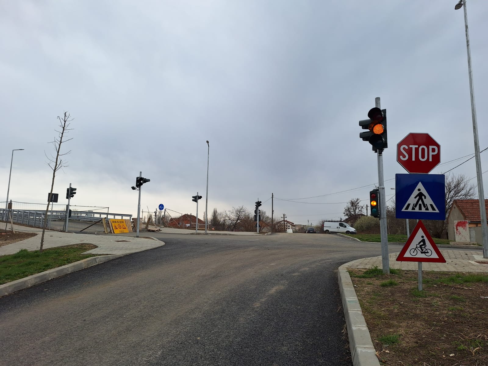 WhatsApp Image 2025-03-24 at 12.35.26 (2)