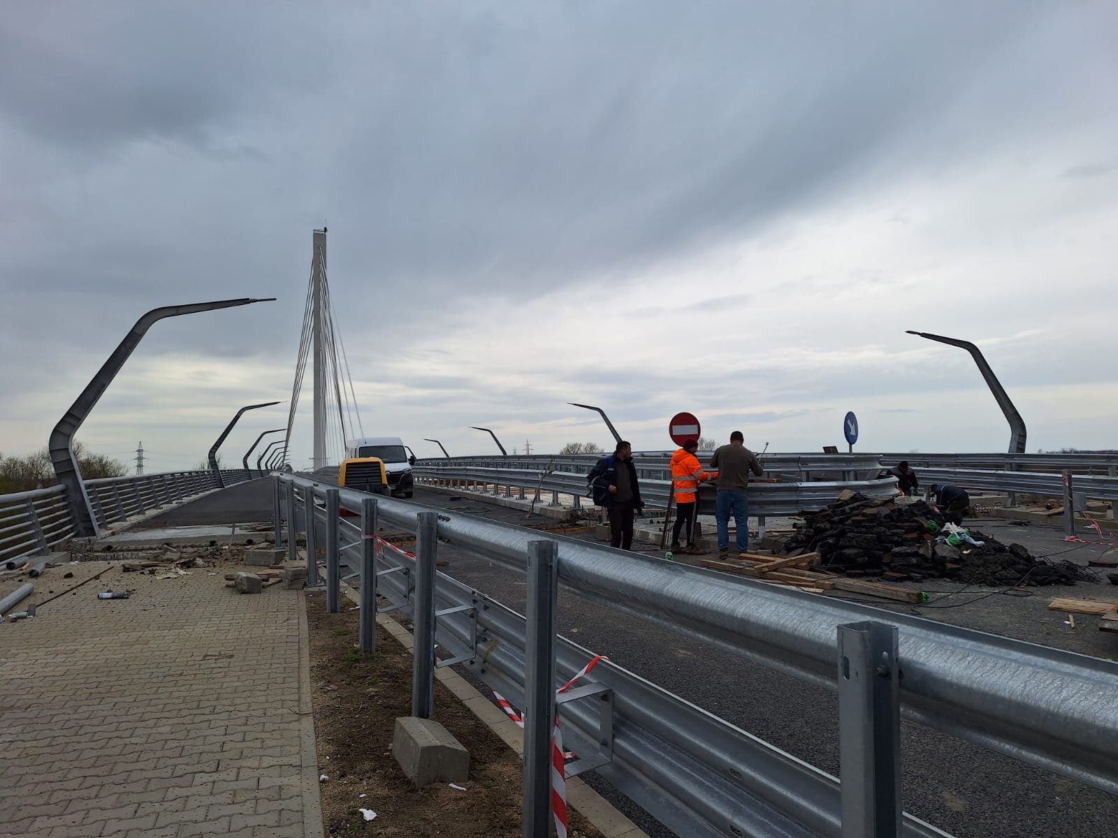 WhatsApp Image 2025-03-24 at 12.35.33 (3)