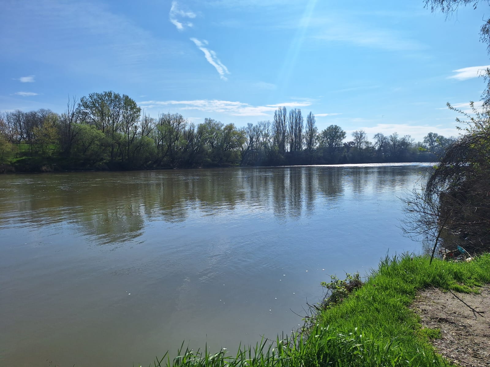 886100ba-dda3-4b50-81b1-112013940cc4