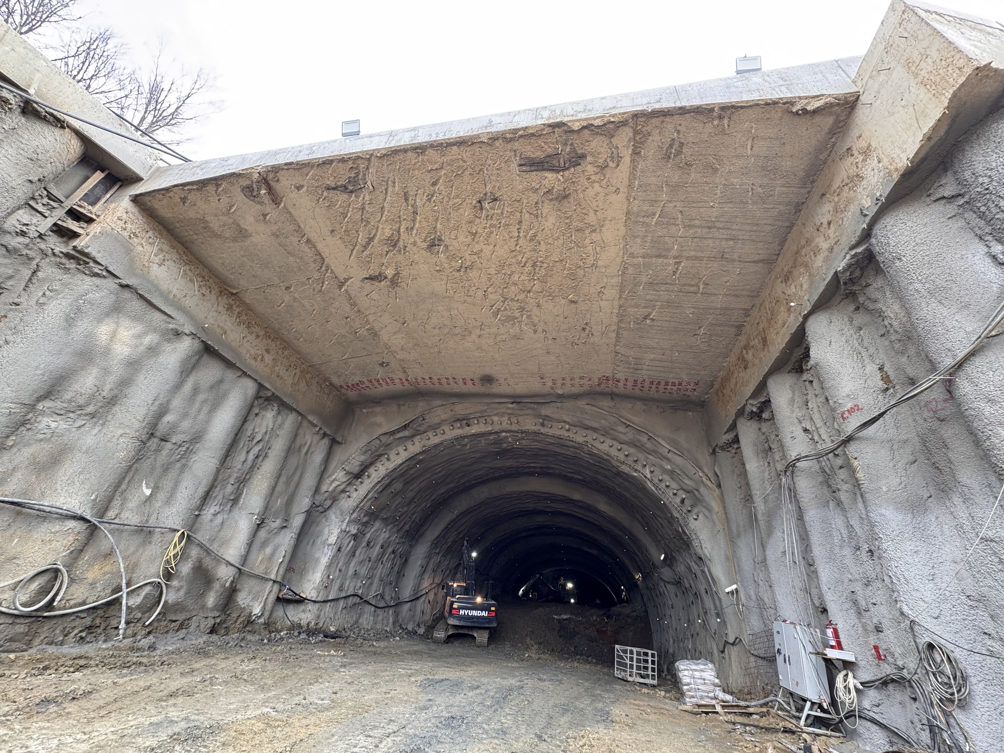 488498947_973564121531815_892627467804868270_n