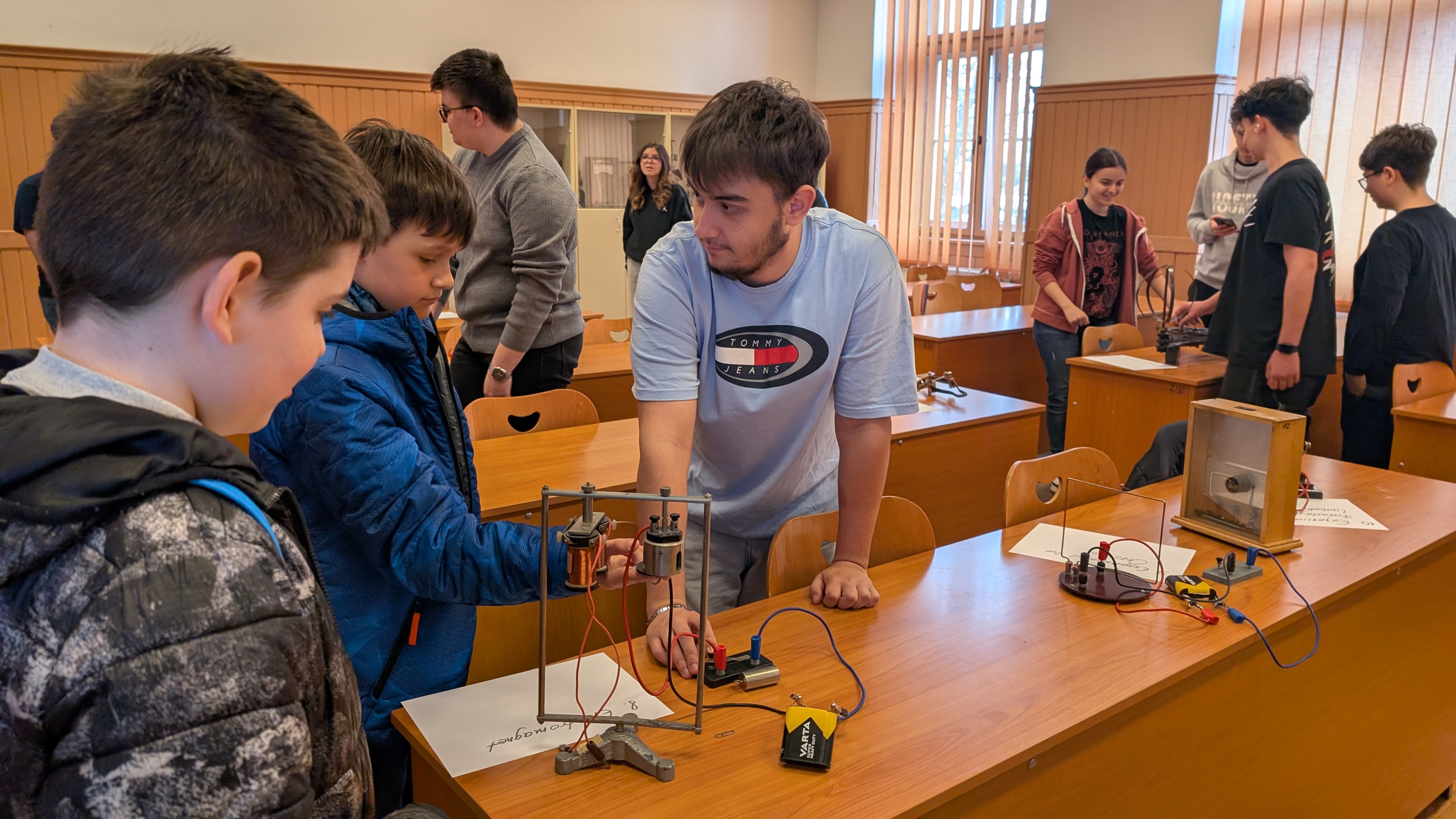 PXL_20250405_065912623