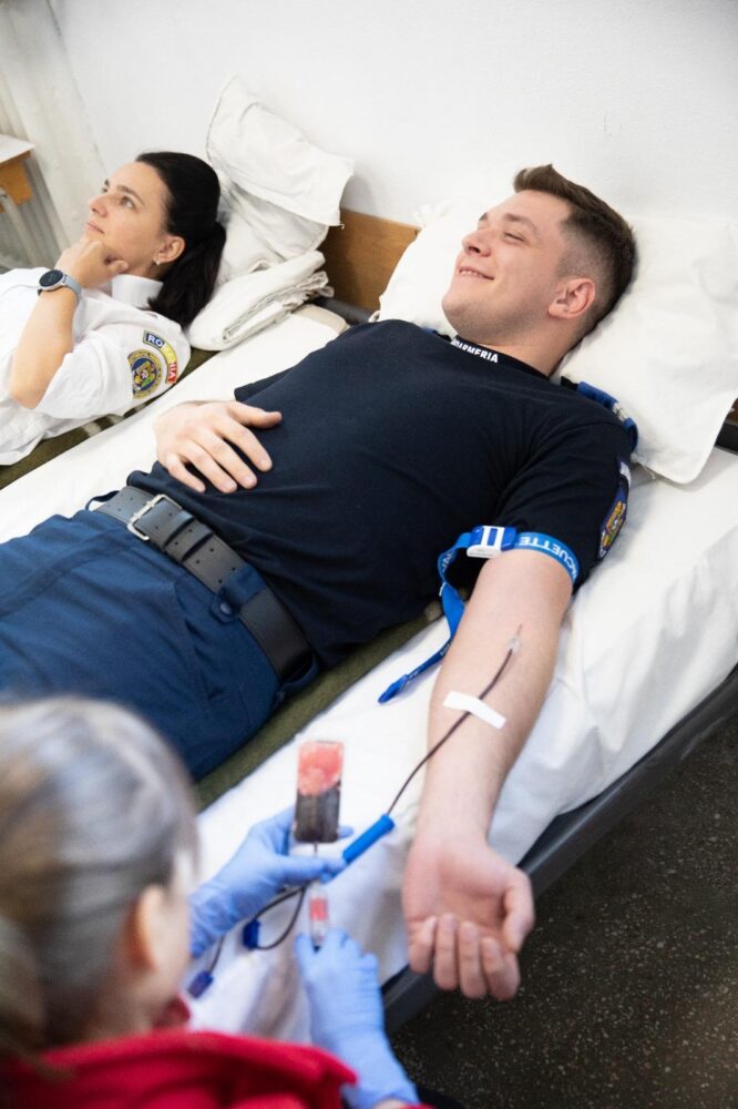 dbcd4b0d-6dff-462f-b9bf-f111b148e4da