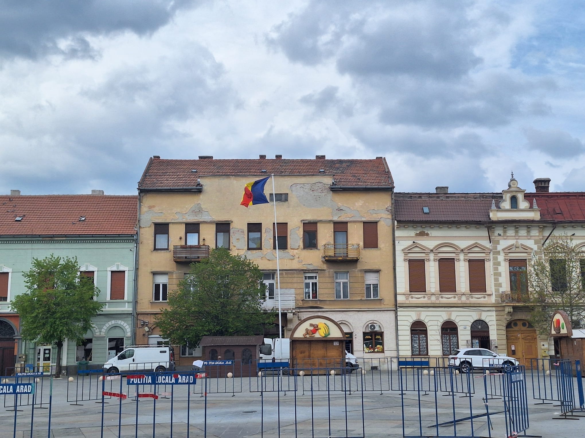 2727c78e-6819-4284-809d-c40dd47395bc