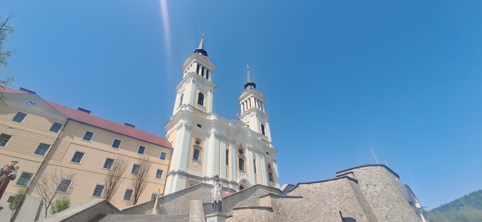 WhatsApp Image 2025-04-21 at 15.48.30 (1)