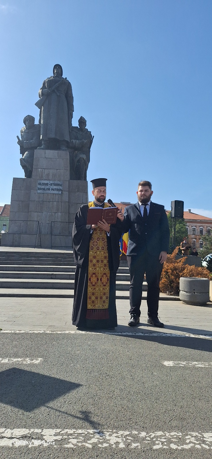 WhatsApp Image 2025-04-23 at 14.06.06 (4)