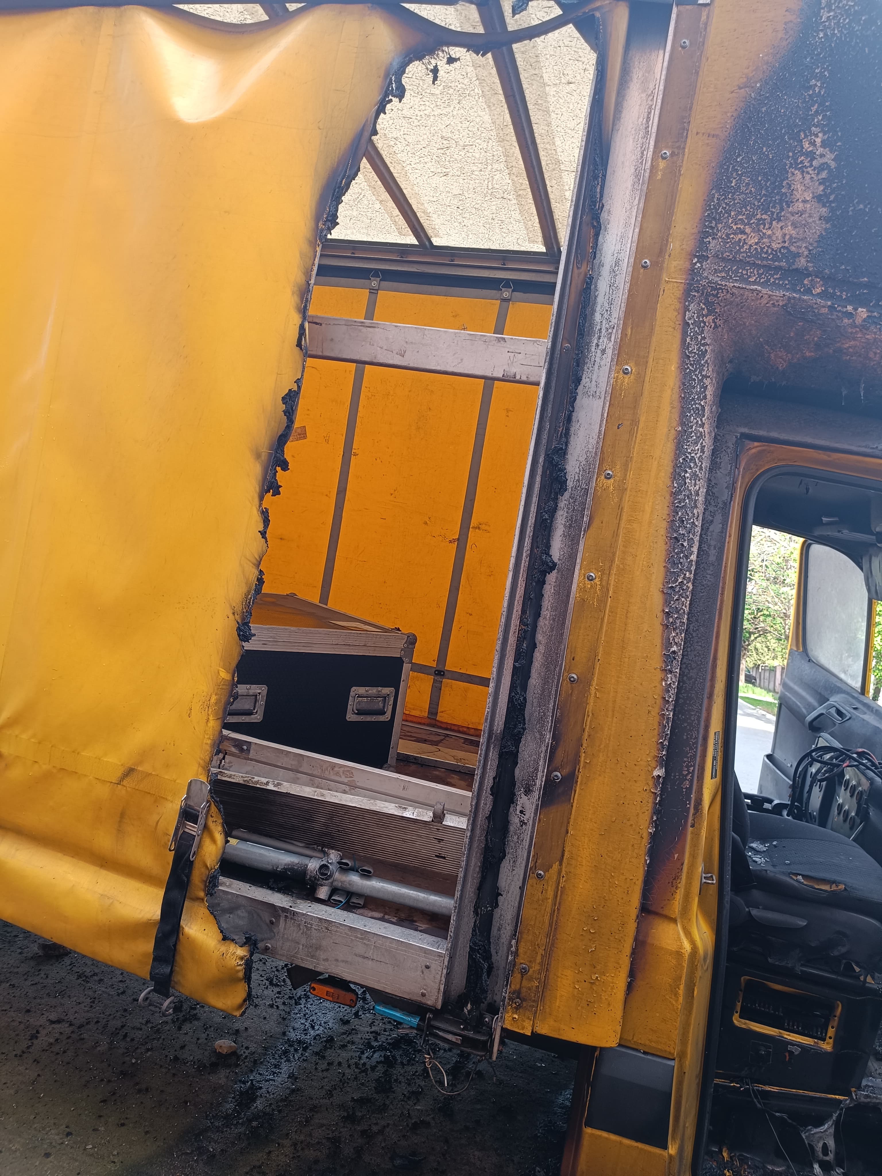 WhatsApp Image 2025-04-23 at 19.02.54 (5)