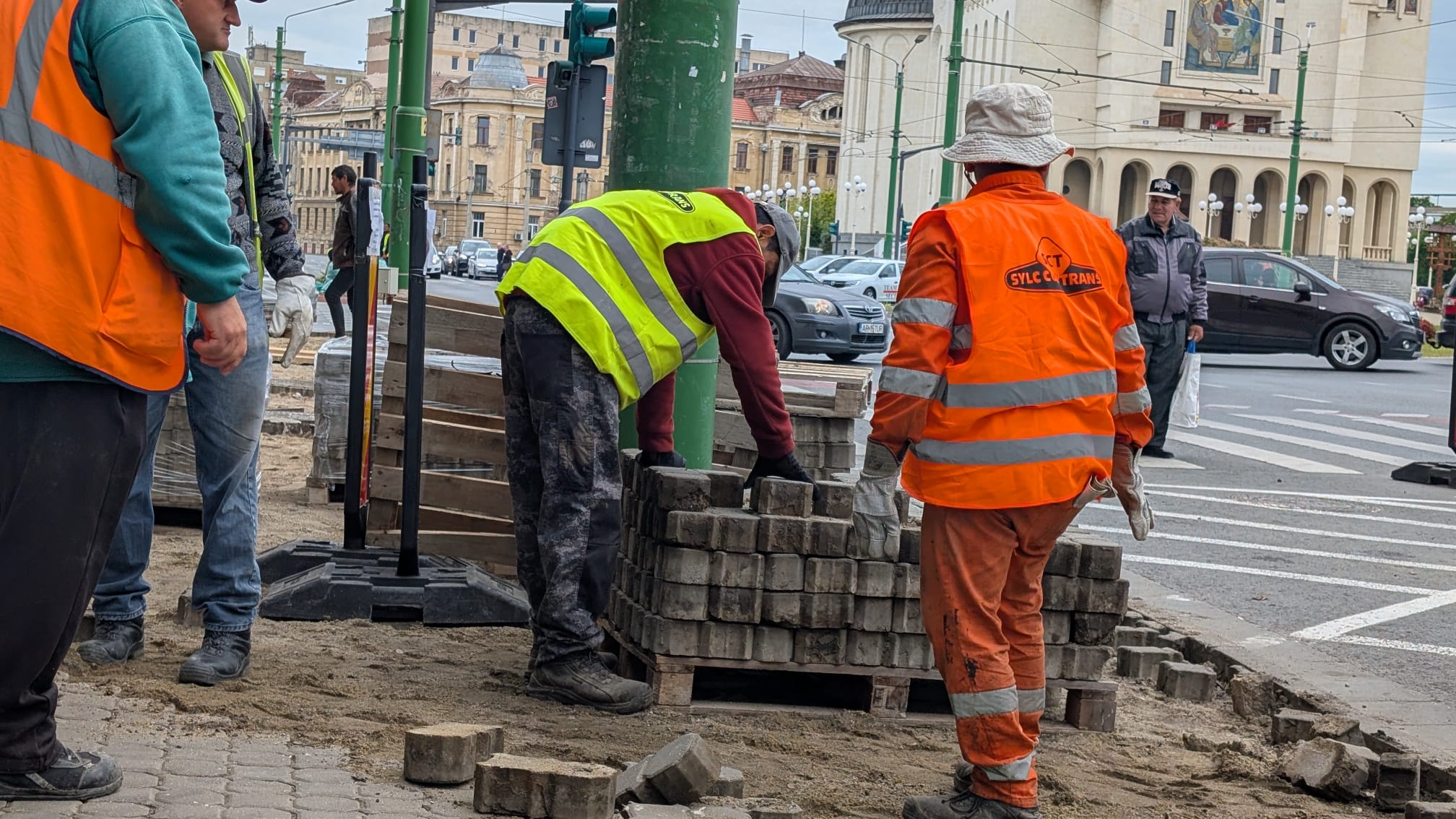 FOTO | A (re)început șantierul din centrul Aradului