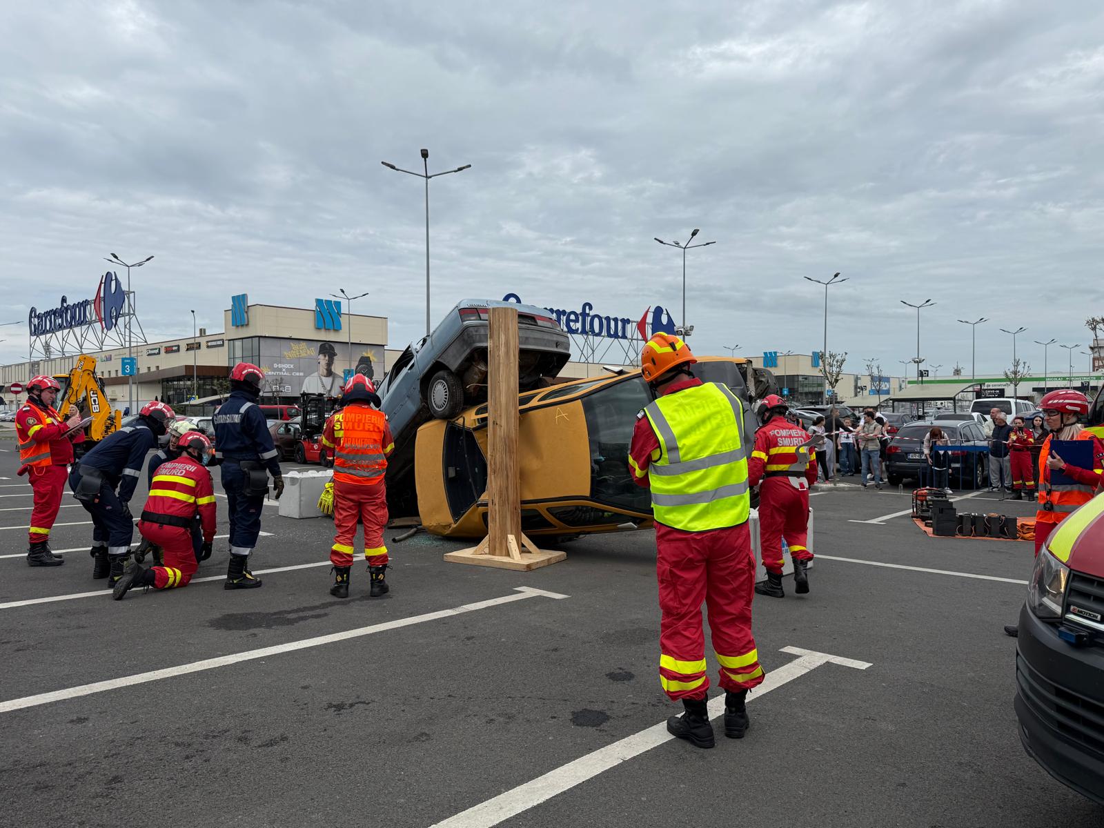 WhatsApp Image 2025-04-24 at 15.15.45 (2)