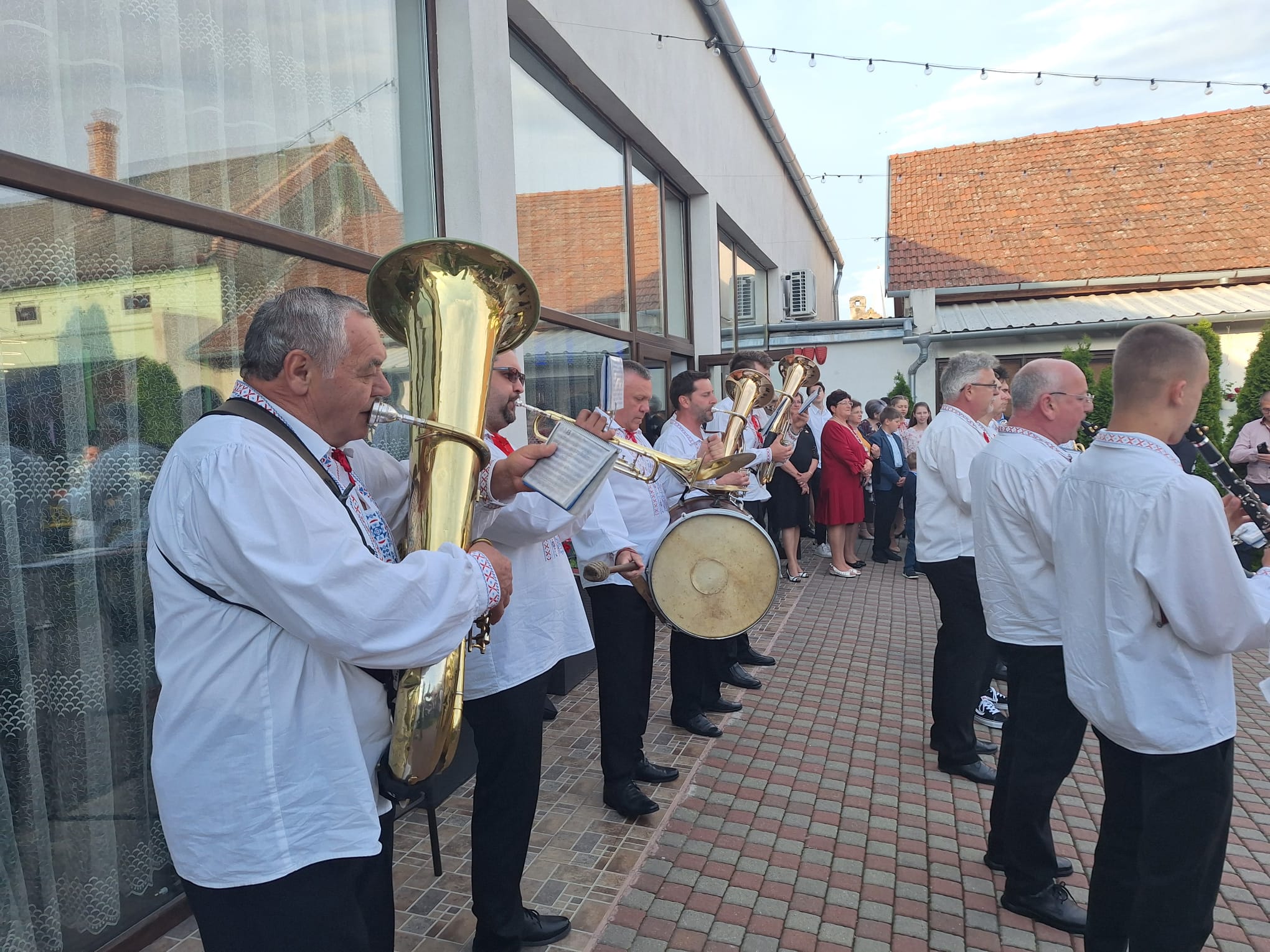 WhatsApp Image 2025-04-29 at 10.43.24 (2)