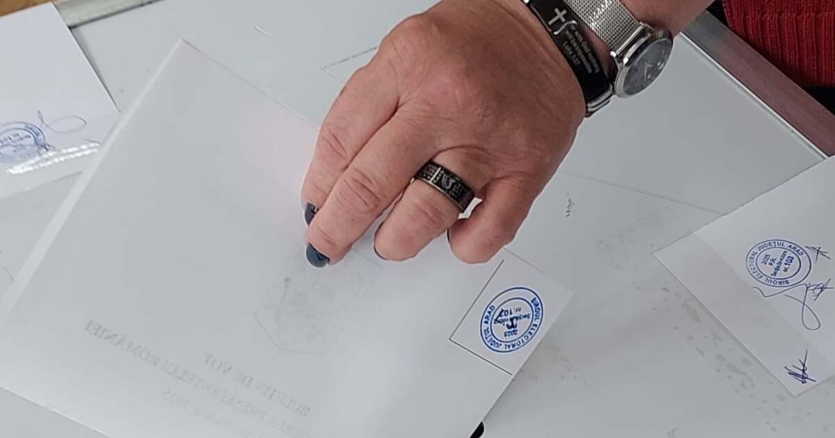 Prezența alegătorilor în Arad ajunge la 36,86% la ora 16:00