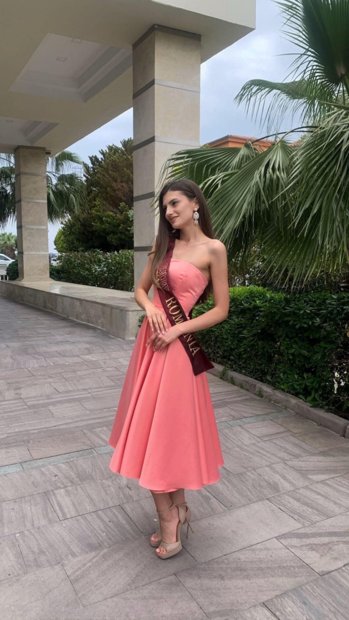 e2cd9f4e-14aa-4f32-b954-4b3ad8f90d36