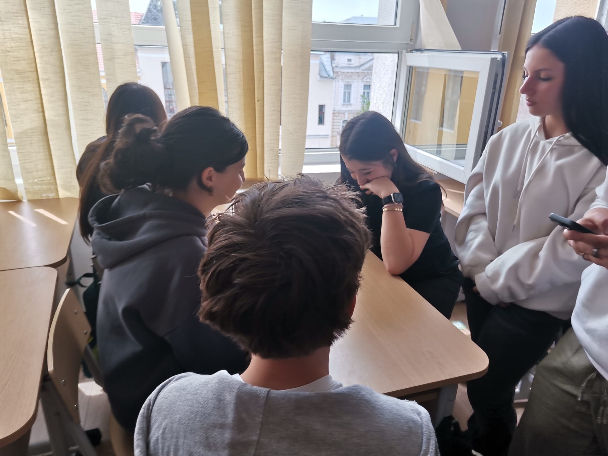 b6de0681-6969-4009-b01b-9f5214d42d4b