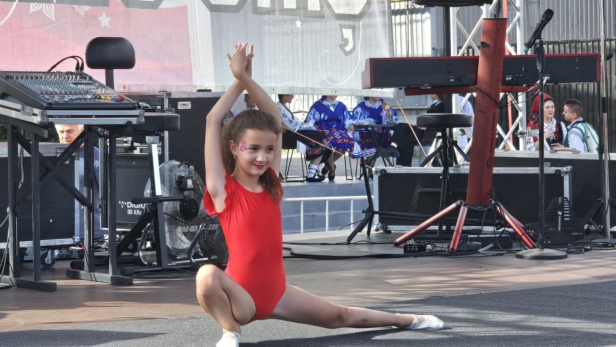 WhatsApp Image 2025-07-21 at 10.44.00