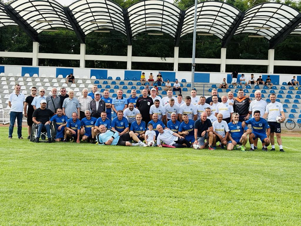 b1c9fca7-e6e6-46ed-8384-6f00d9595160