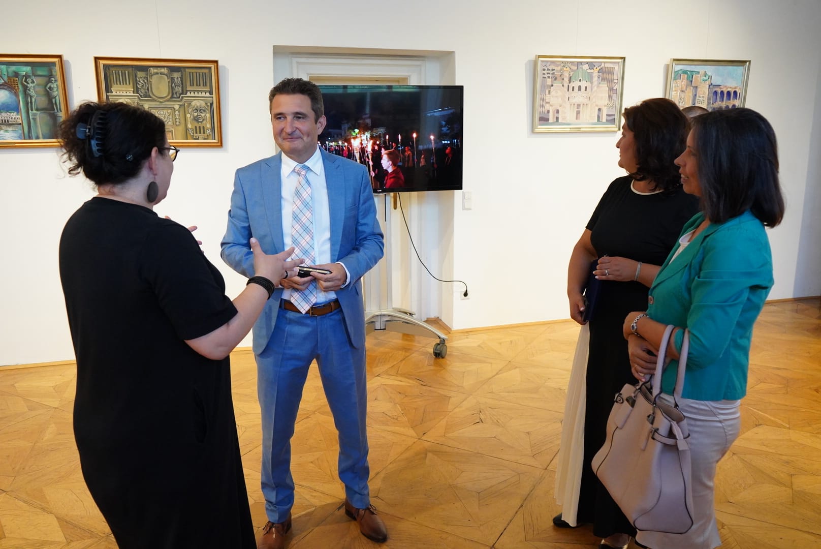 WhatsApp Image 2025-08-08 at 17.38.03 (1)