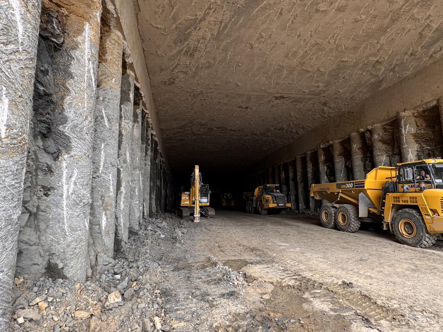 537398768_1076655647889328_6069016873529373445_n