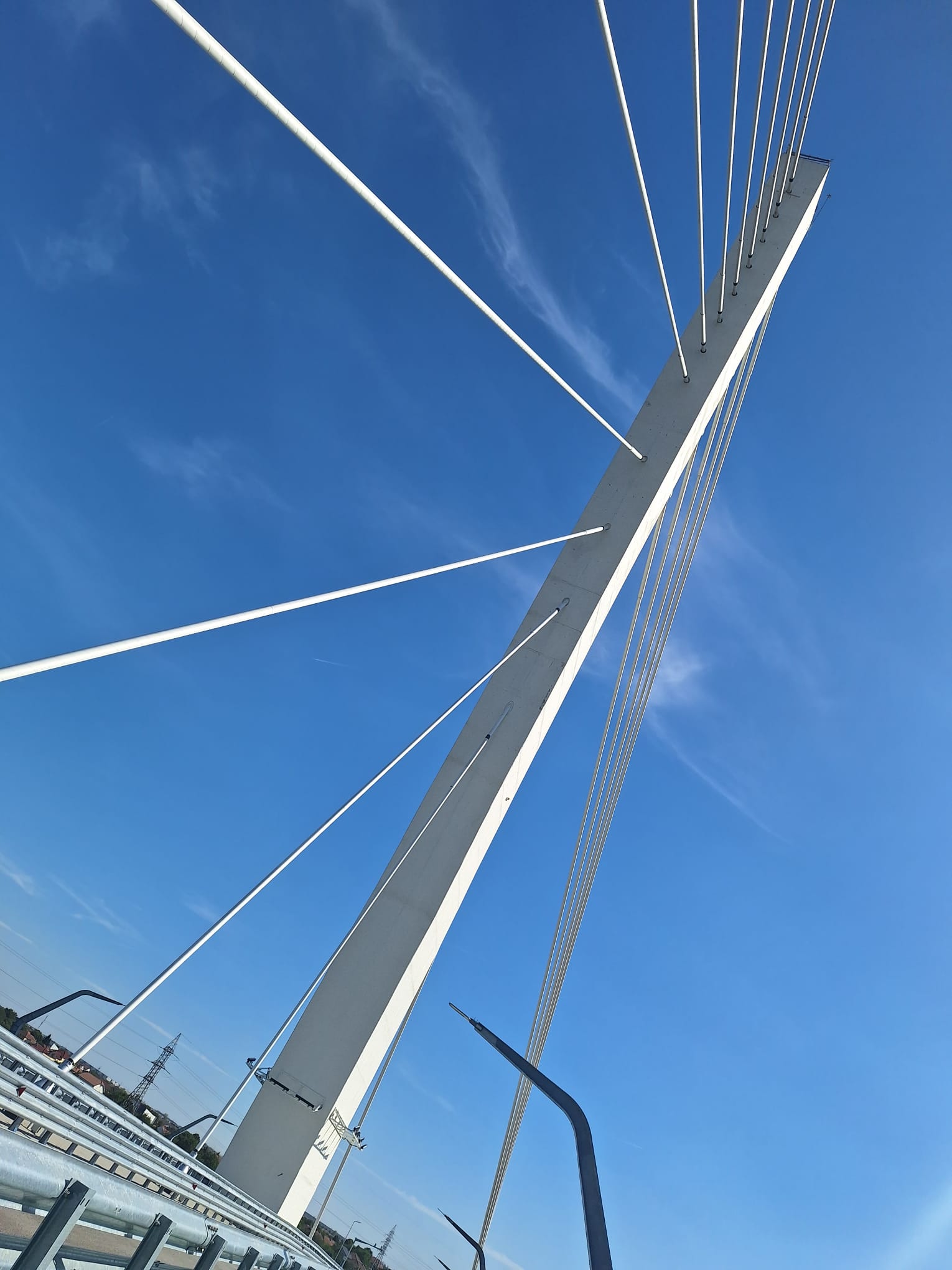 e1ce7190-9b41-403b-a1e6-d94508b5ecc4