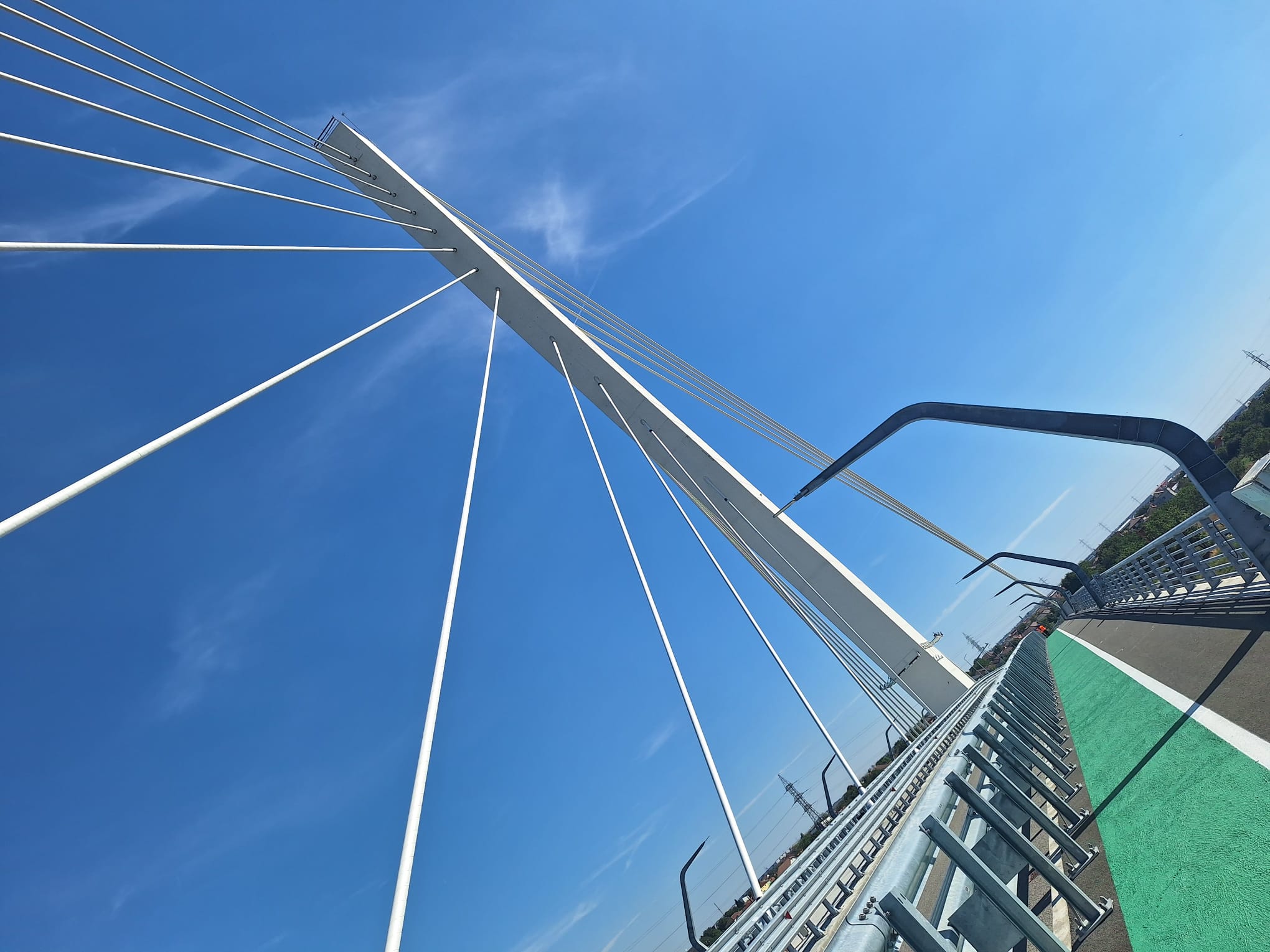 e6ad6a18-68b1-4f61-845d-593ffd79cfa3