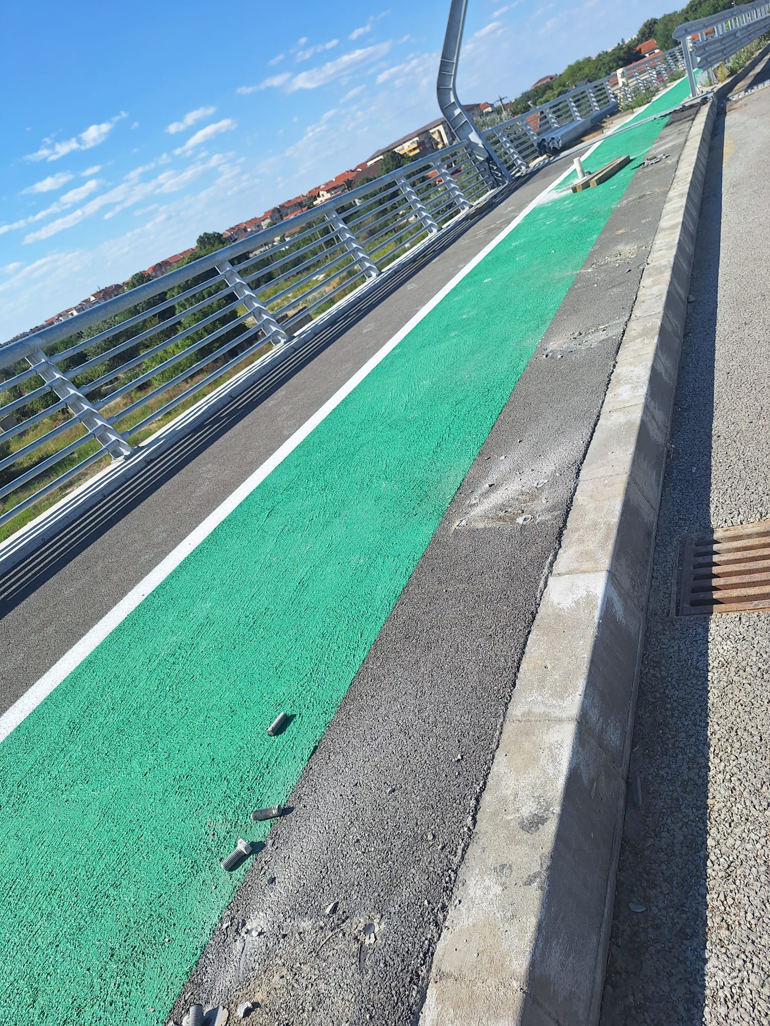 ef196b9b-5713-4067-b8aa-274ccd1f89d3