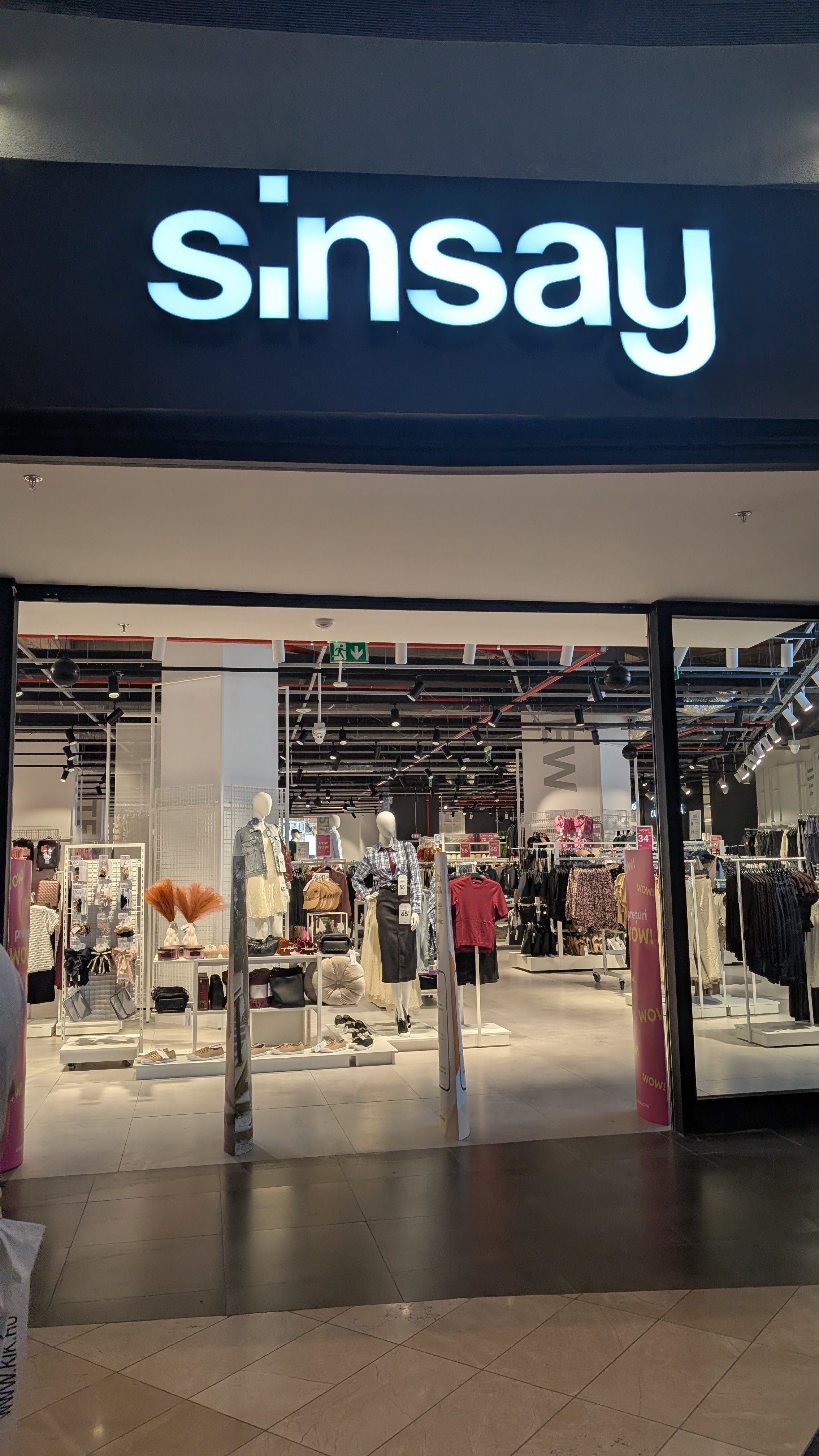 PXL_20250828_070714631