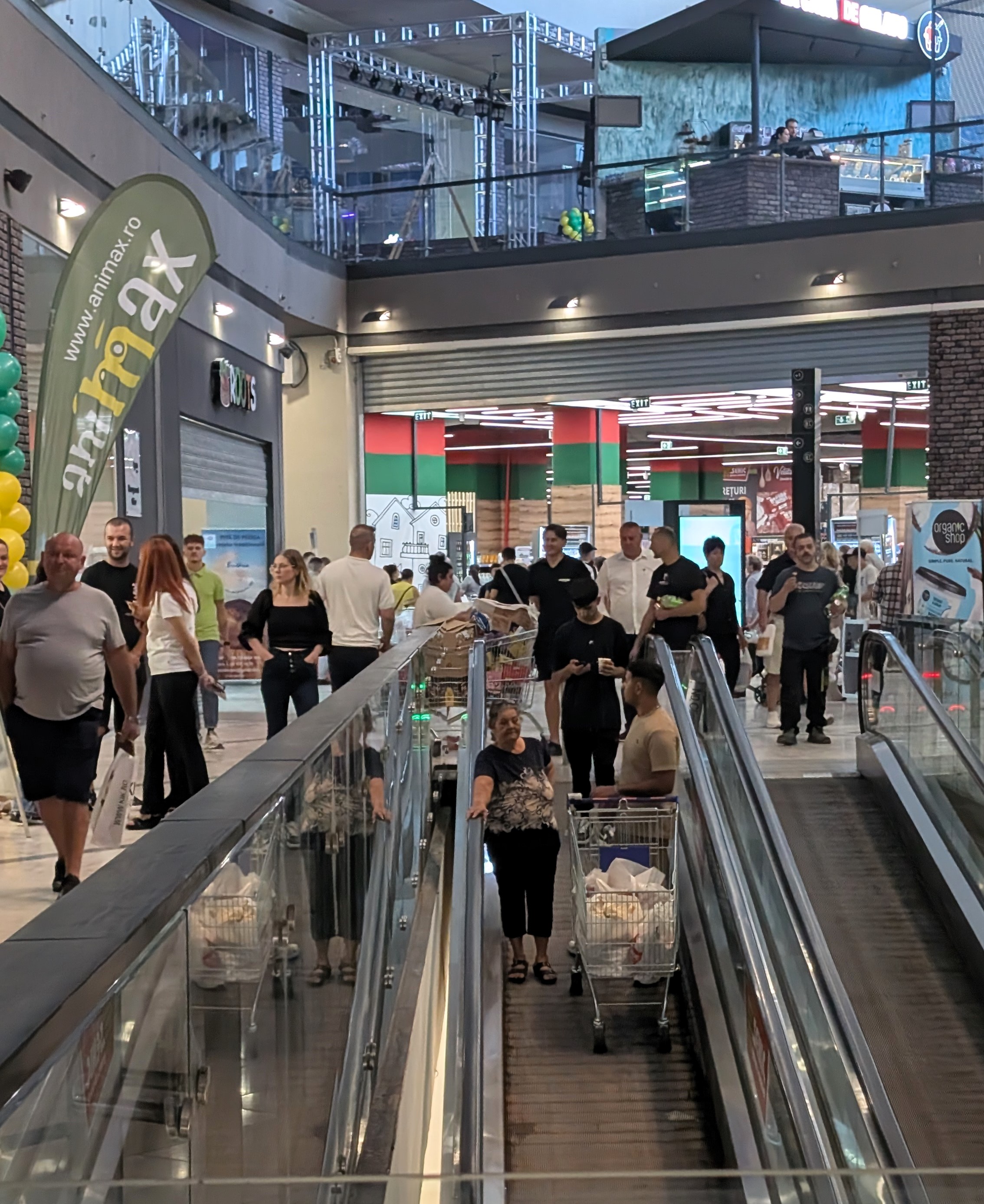 PXL_20250828_075632223