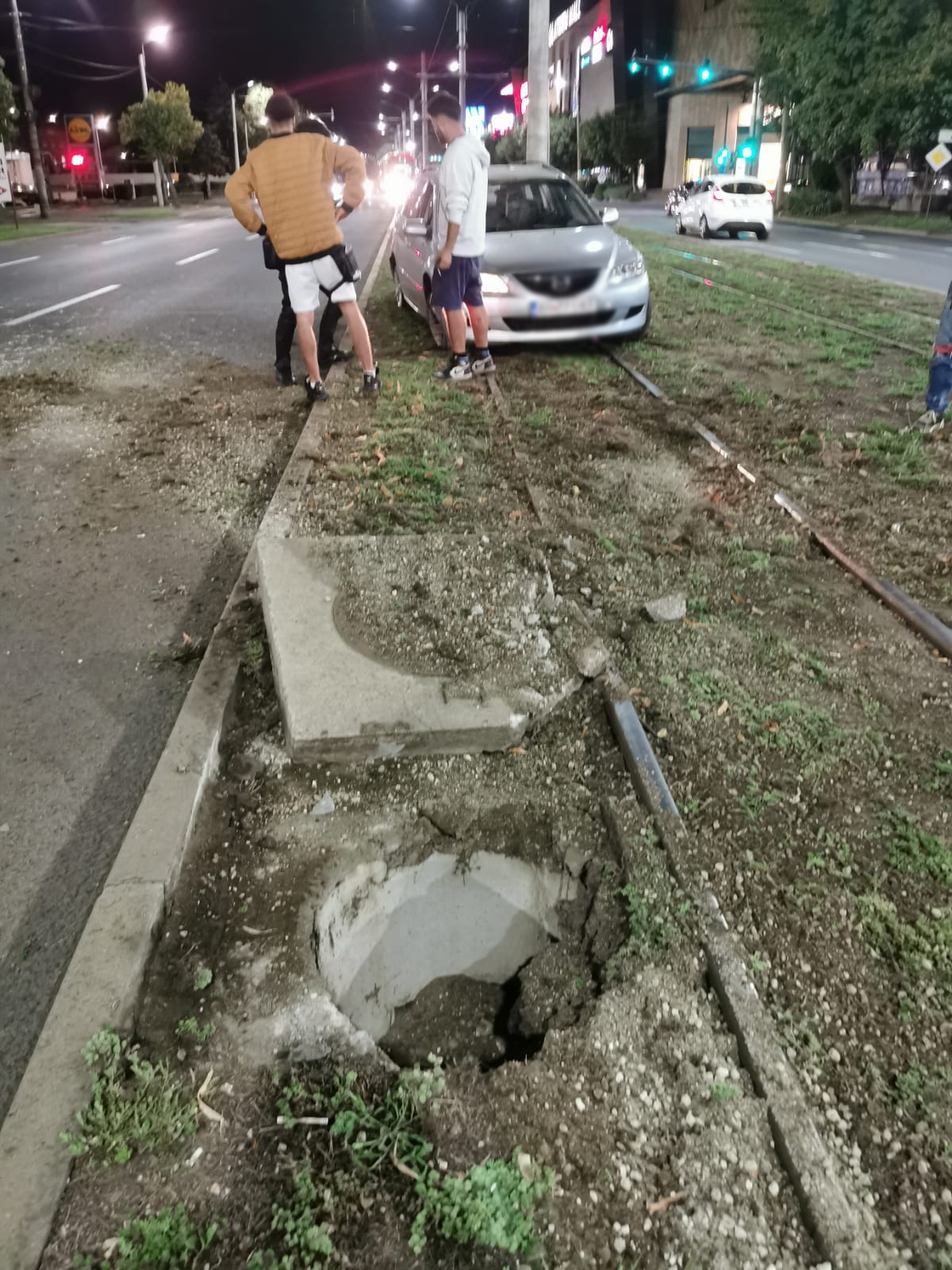 WhatsApp Image 2025-09-17 at 22.47.04