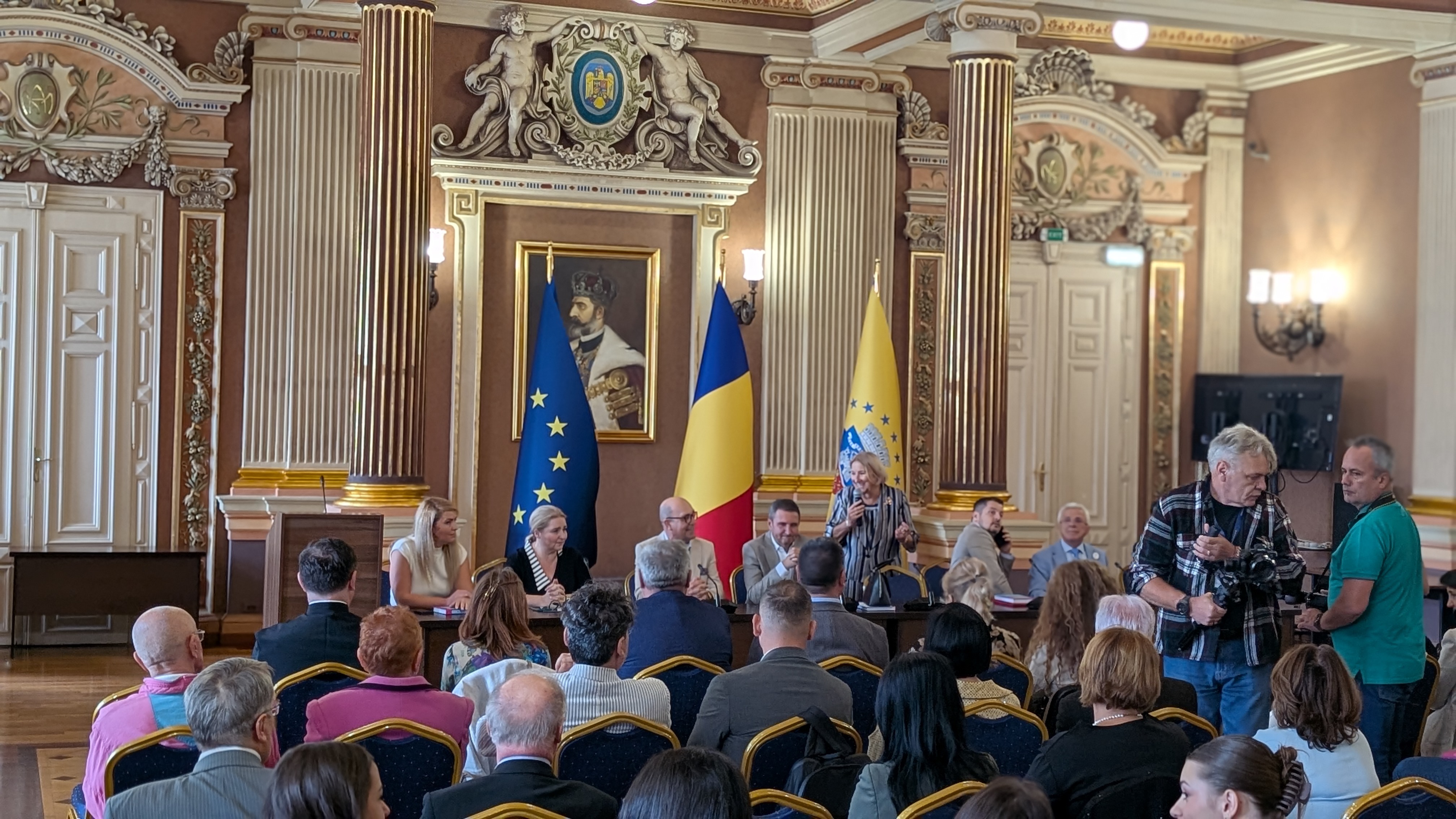 PXL_20250924_080258020.PORTRAIT