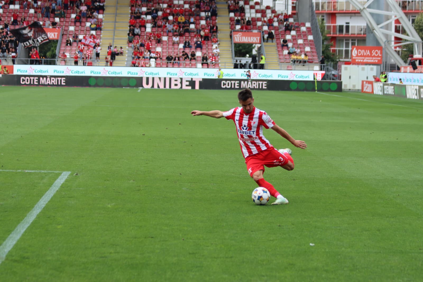 WhatsApp Image 2025-09-27 at 17.03.35 (1)