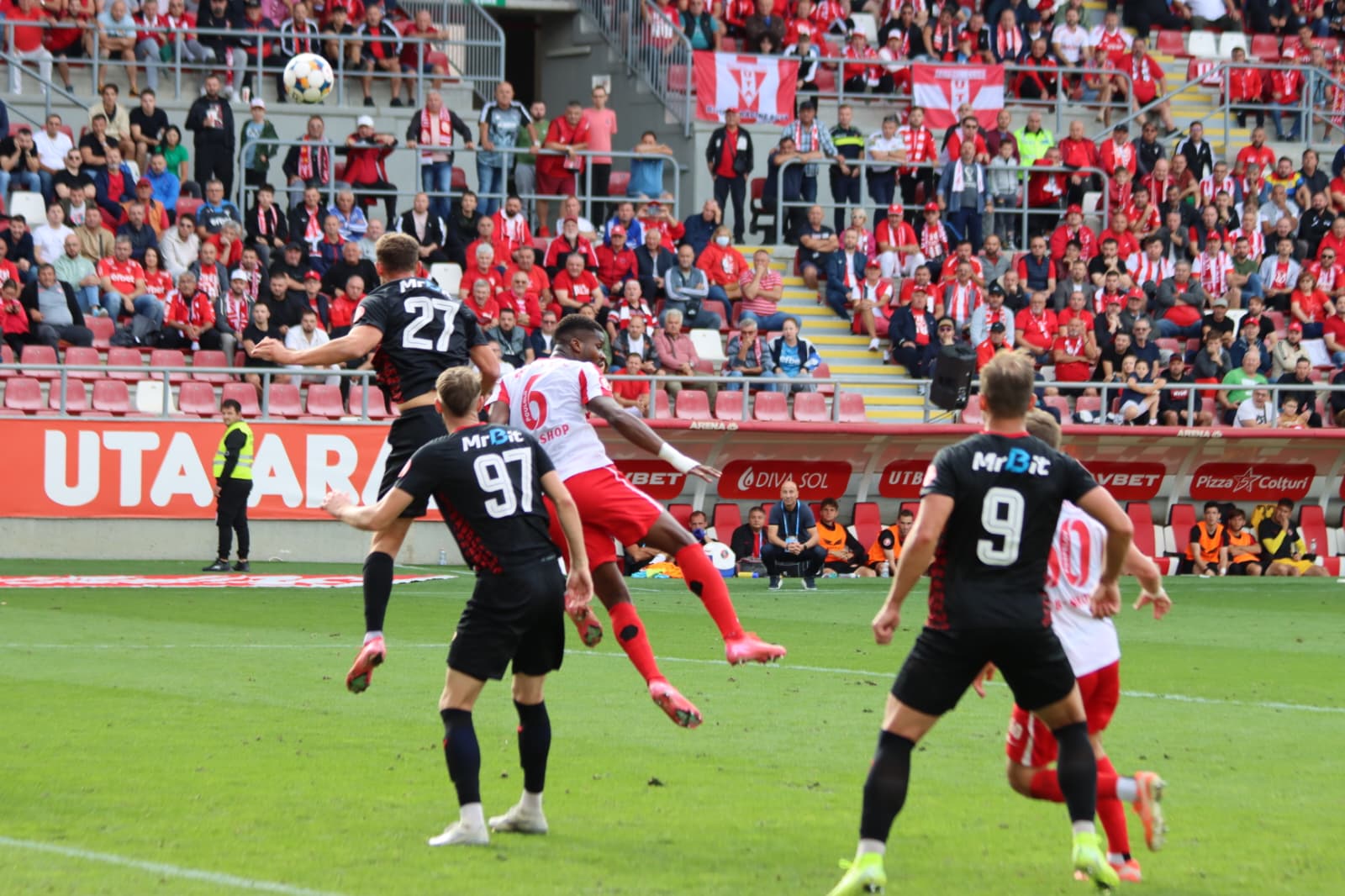 WhatsApp Image 2025-09-27 at 17.04.08 (2)