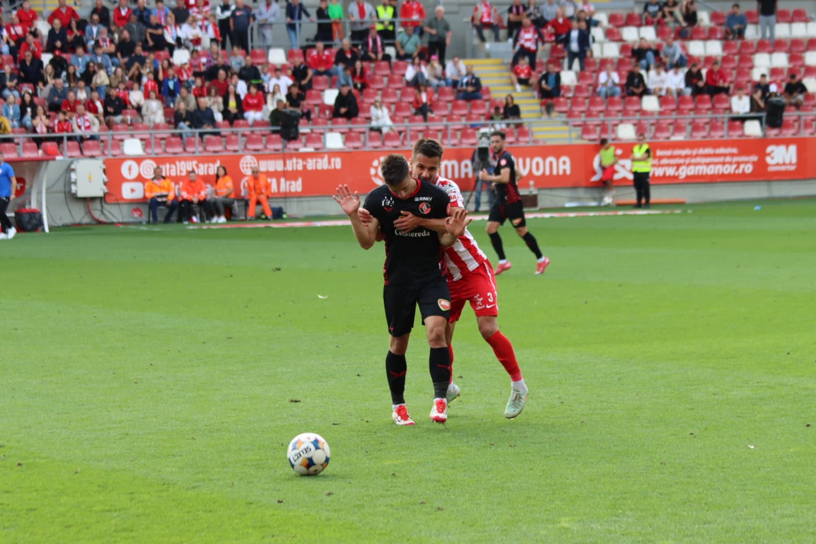 WhatsApp Image 2025-09-27 at 17.04.09 (1)