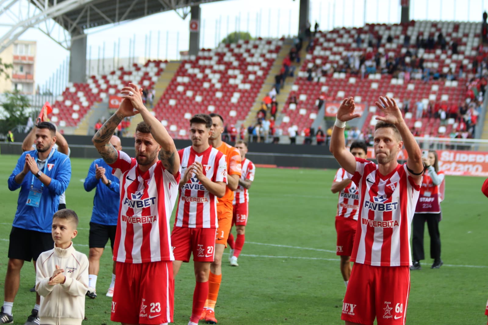 WhatsApp Image 2025-09-27 at 17.04.15 (1)