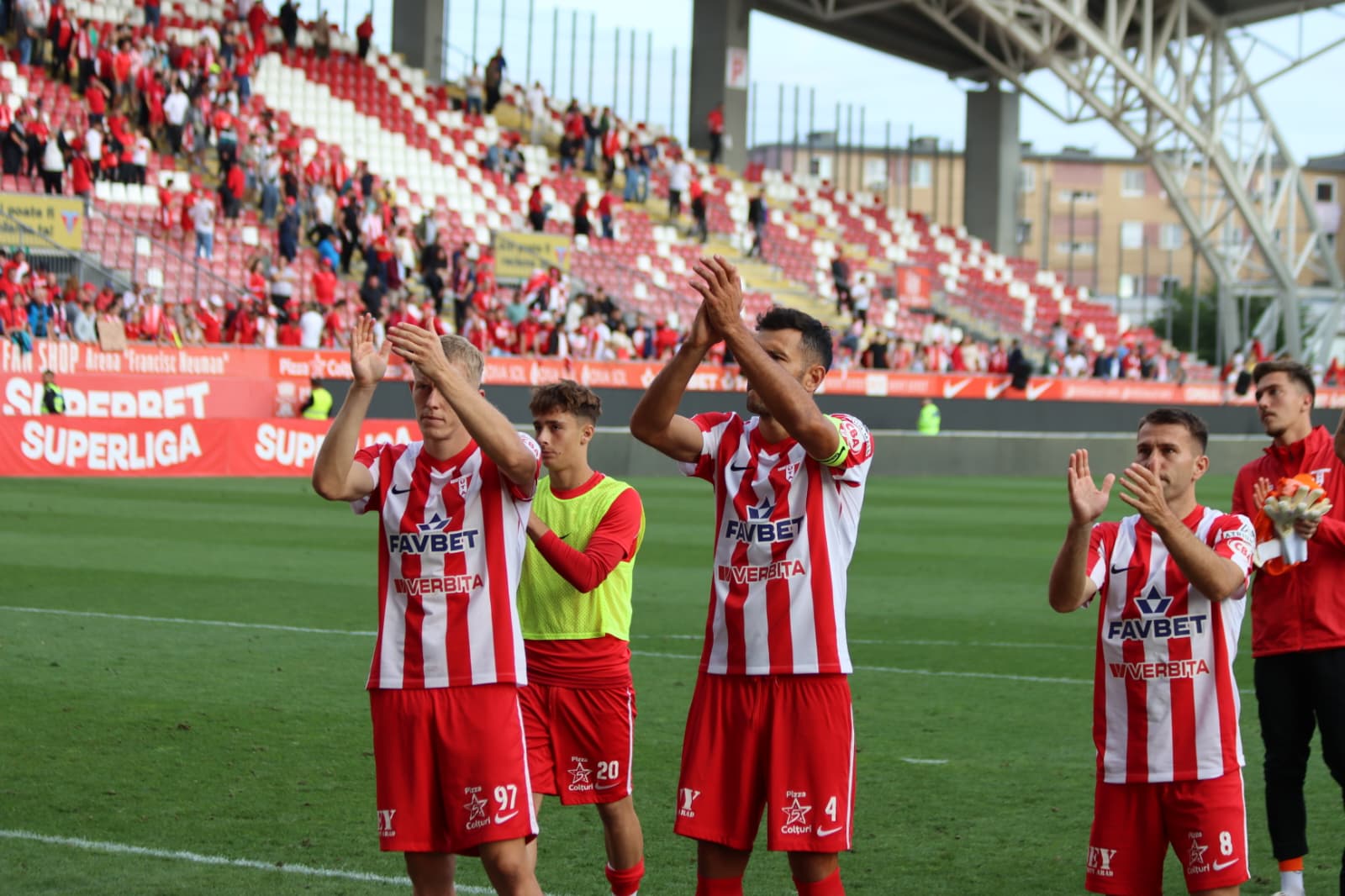 WhatsApp Image 2025-09-27 at 17.04.15